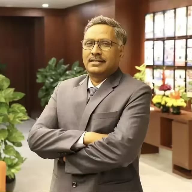 Shri Arvind Kumar